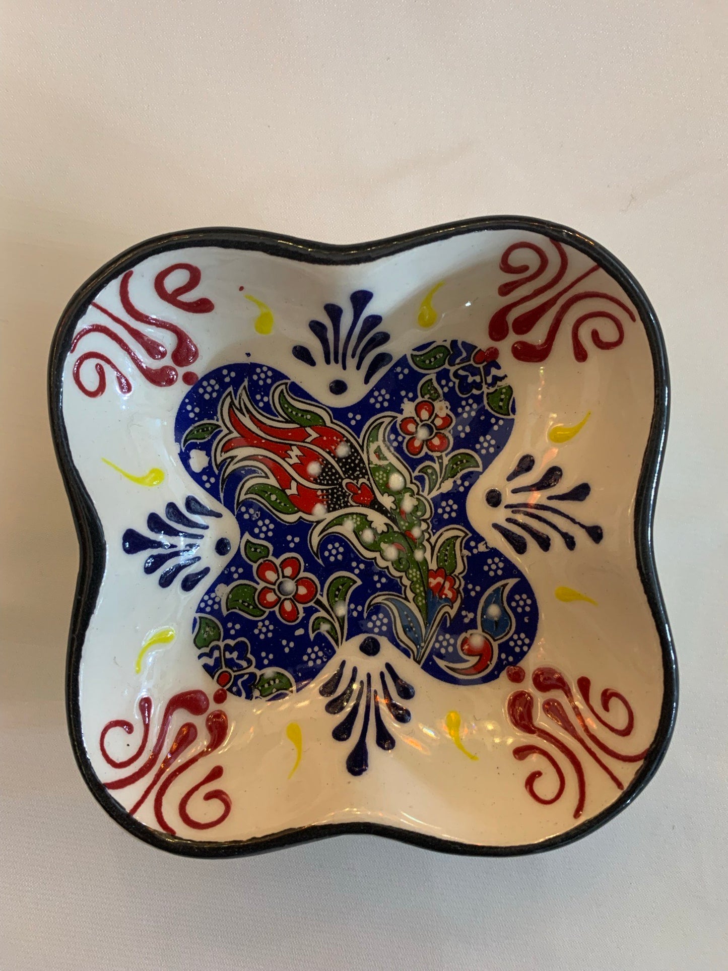 Flower-Shaped Snack and Nibble Dish