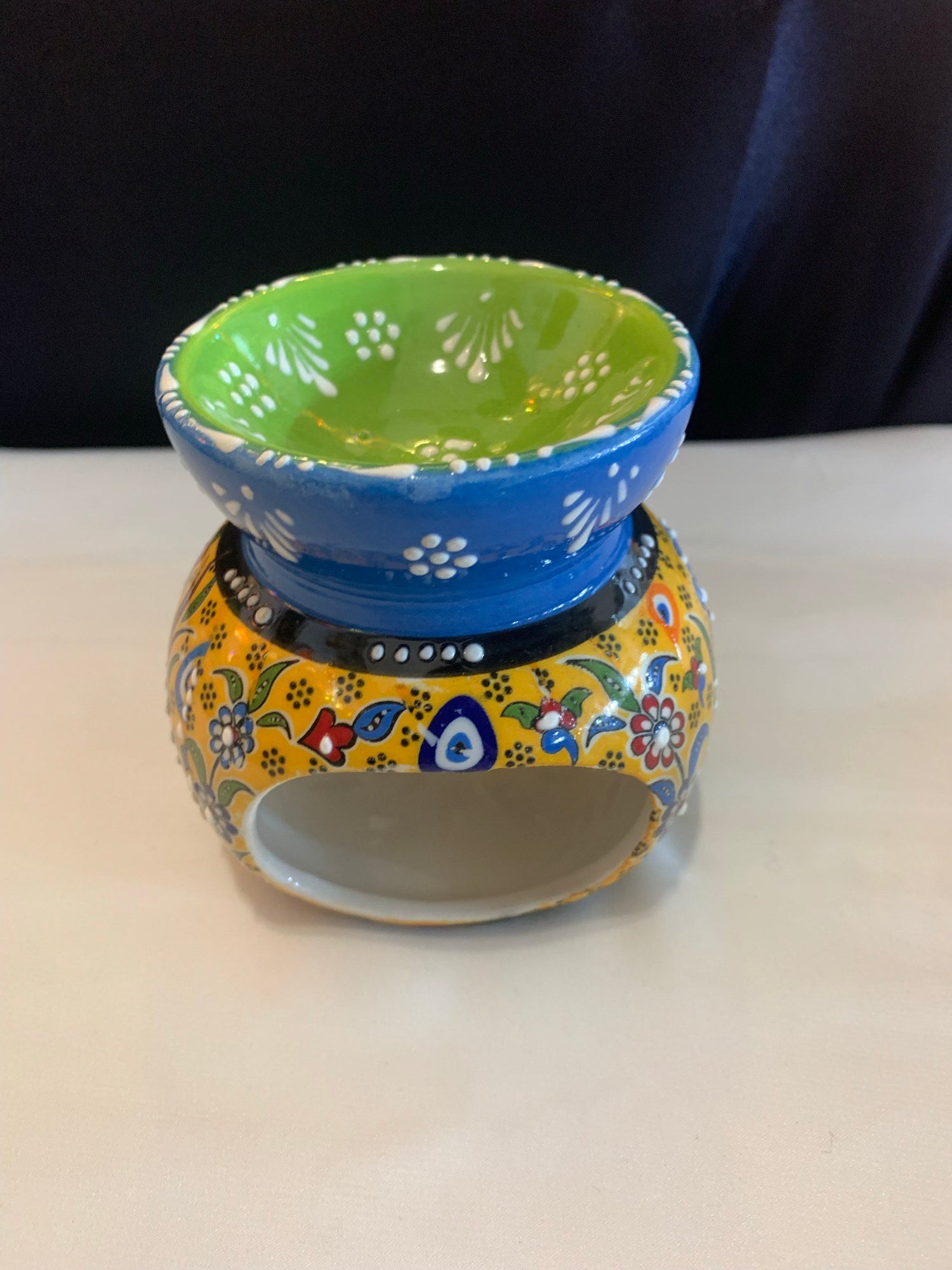Wax and Oil Burner / Tealight Holder