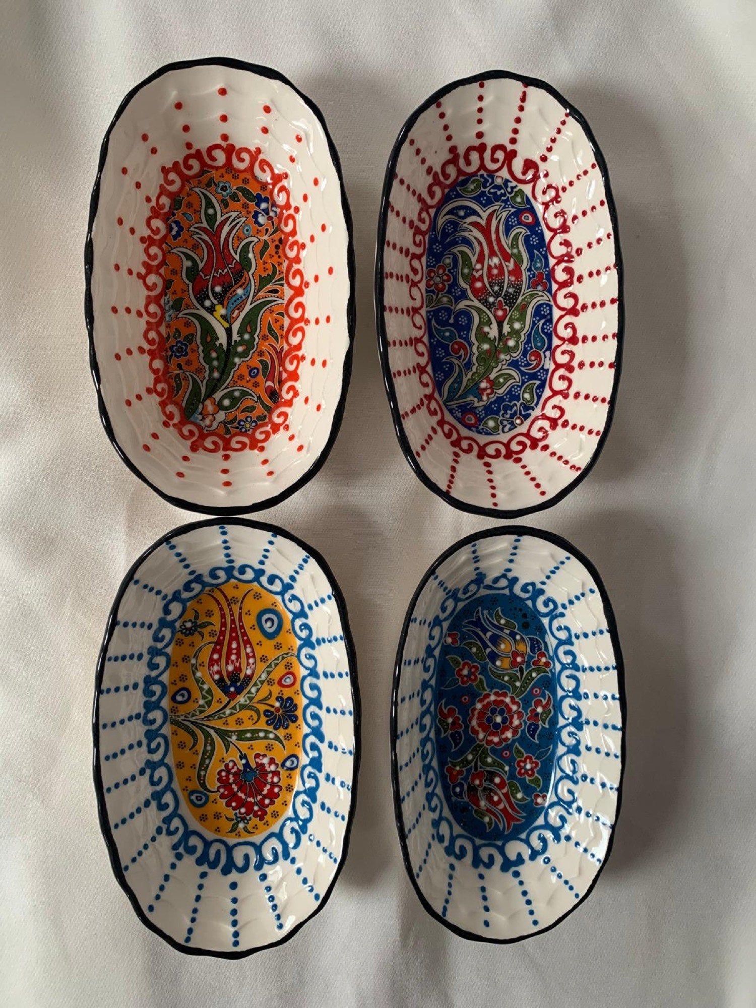 Luxury Ruffled Tapas & Snack Dishes